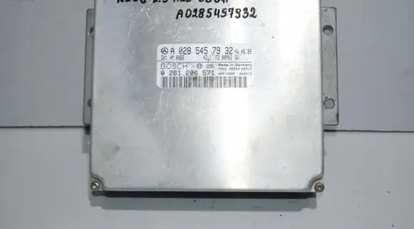 Mercedes-Benz CLK A208 C208 Engine control unit/module A0285457932