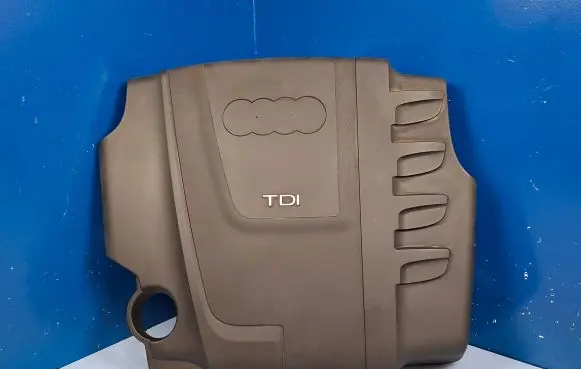 Audi Q5 SQ5 Engine cover (trim) 03L103925F