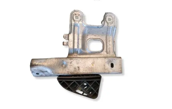 BMW 3 F30 F35 F31 Front bumper mounting bracket 7266194