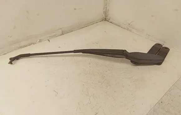 Mercedes-Benz E W212 Front wiper blade arm A2128201044