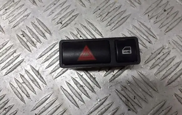 BMW 3 E46 Hazard light switch 611318368920