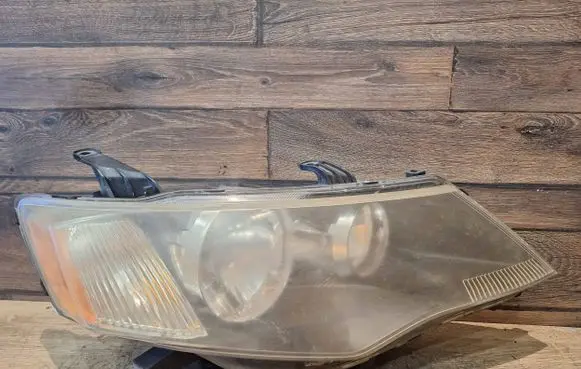 Mitsubishi Outlander Headlight/headlamp
