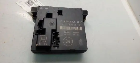 Mercedes-Benz E W211 Door control unit/module 2118201626