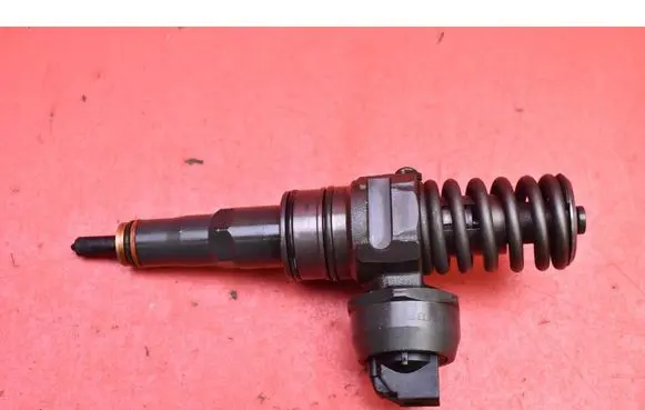 Fuel injector