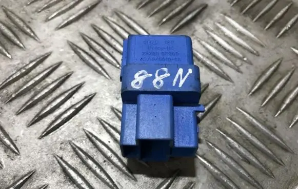 Nissan Primera Other relay 252309f900 4ra94001065