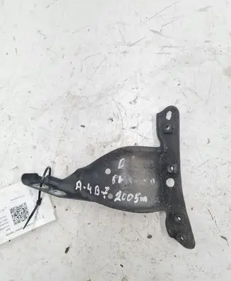 Audi A4 S4 B7 8E 8H Fender mounting bracket 8E0821136A