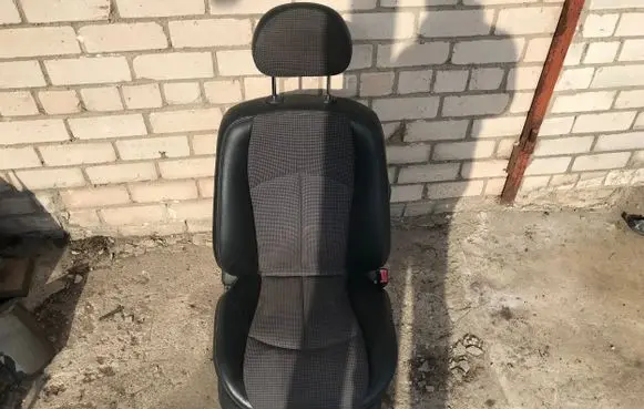 Mercedes-Benz E W211 Front passenger seat 