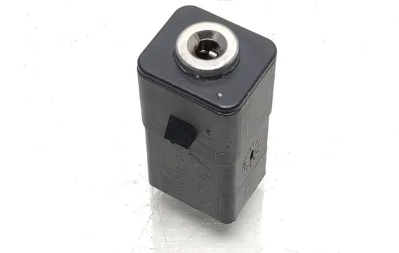 Ford Transit AUX in-socket connector Dm5t19a164aa