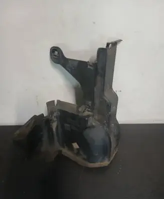 Volvo V70 Intercooler air guide/duct channel 30678190 MCN7A