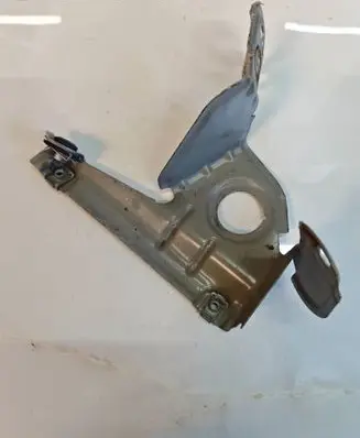 BMW X3 F25 Fender mounting bracket 758061948