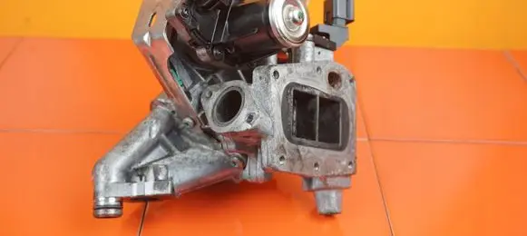 Ford Mondeo MK V EGR thermostat E1768845238D0 T7CE