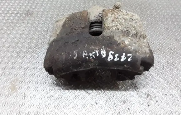 Volkswagen PASSAT B6 Front brake caliper
