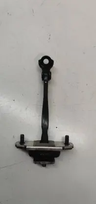 Hyundai Kona I Rear door check strap stopper