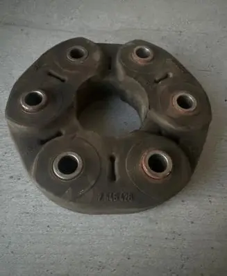 BMW 6 F06 Gran coupe Rear prop shaft donut coupling/joint 7546426