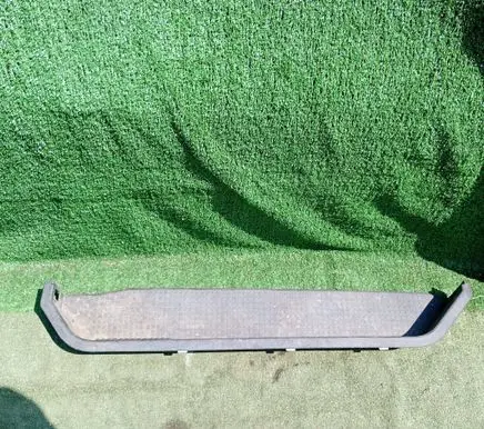 Volkswagen Transporter - Caravelle T4 Rear sill trim cover 705863726A