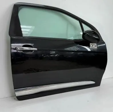 Citroen DS3 Front door