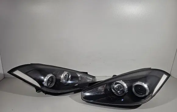 Hyundai Coupe Headlights/headlamps set 132784569833