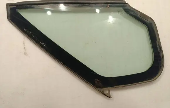 Ford Transit Front triangle window/glass 43R00098