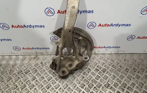 BMW X5 F15 Front wheel hub 6869869 31216869869