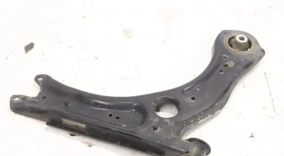 Skoda Scala Front control arm 5785114