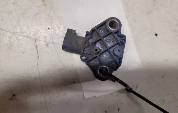 Volvo V50 Airbag deployment crash/impact sensor 8651200
