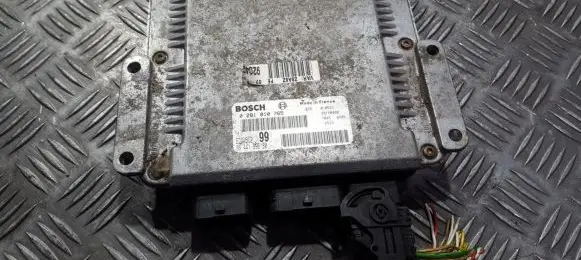 Peugeot 607 Engine control unit/module 0281010765 9644199680