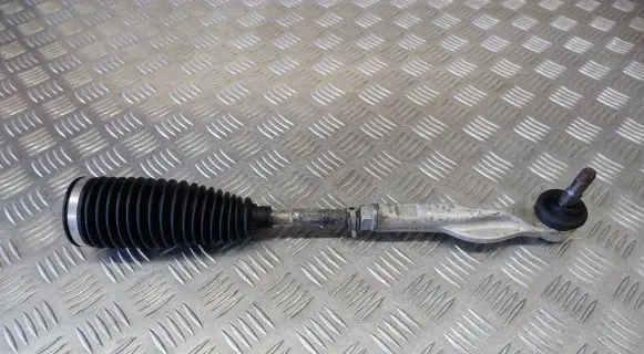 Toyota Yaris XP210 Steering tie rod 4504609A20 45535F9010 45510K0070