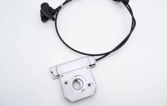 Opel Vivaro Engine bonnet/hood lock release cable 91168343 93850836