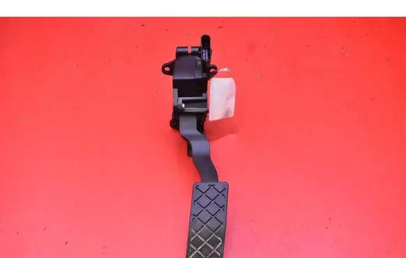 Skoda Rapid (NH) Accelerator throttle pedal 6C1721503B