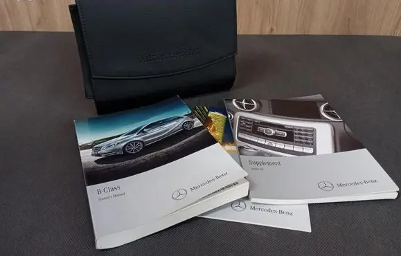 Mercedes-Benz B W246 W242 User manual 