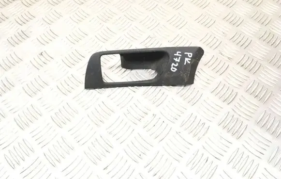 Toyota Avensis T250 Front door interior handle trim 6761605020
