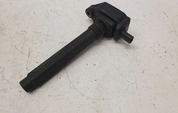 Chrysler Town & Country V High voltage ignition coil 0221504032 05149168AI