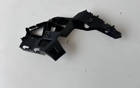 Volkswagen Golf VIII Front bumper mounting bracket 5H0807050D