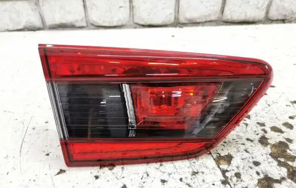 Subaru Impreza V Tailgate rear/tail lights 84251FL130 09190947