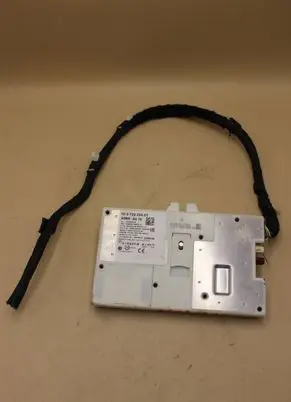 BMW X1 F48 F49 Aerial antenna amplifier 8720294 0003230239 35380607