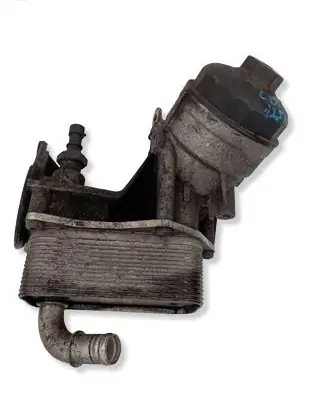 Opel Astra J Engine oil radiator 6740273586