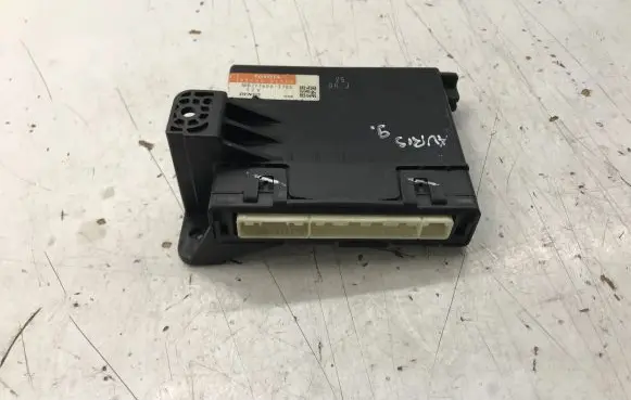 Toyota Auris 150 Air conditioning/heating control unit MB1776003703 8865002430
