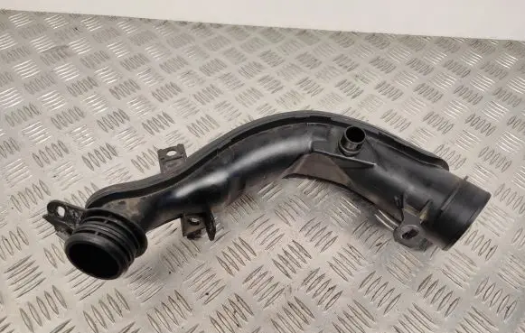 Citroen DS5 Intercooler hose/pipe M06021A152