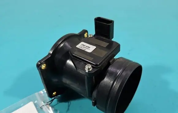 Audi A3 S3 8L Mass air flow meter 1974000001 IMPRK1522977