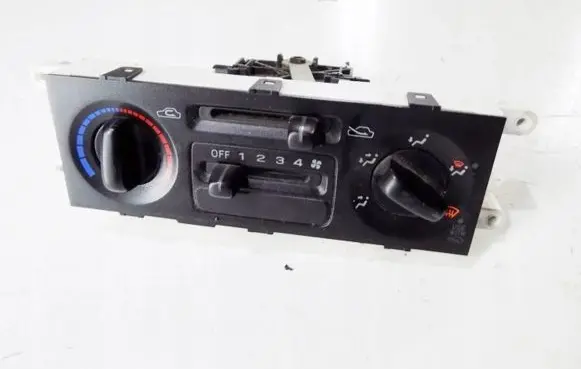 Subaru Forester SF Climate control unit