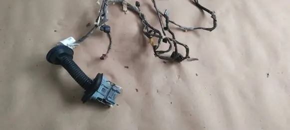 Ford Mustang V Front door wiring loom BR3T14630