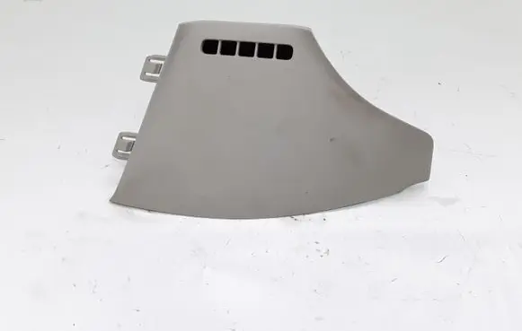 Nissan Leaf I (ZE0) Panel trim 681343NA0A