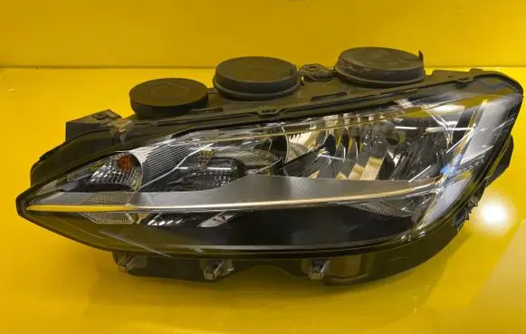 Volvo S90, V90 Headlight/headlamp 31386158