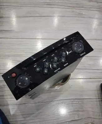 Renault Modus Radio/CD/DVD/GPS head unit 281152503r