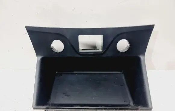 Hyundai Tucson TL Glove box central console 84631D75004X 84630D79604X 84631D7500