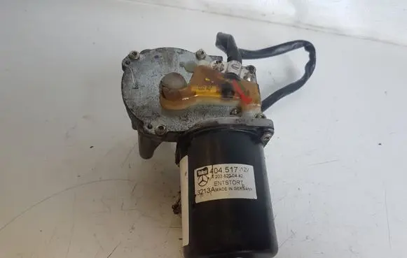 Mercedes-Benz C W203 Wiper motor A2038200442