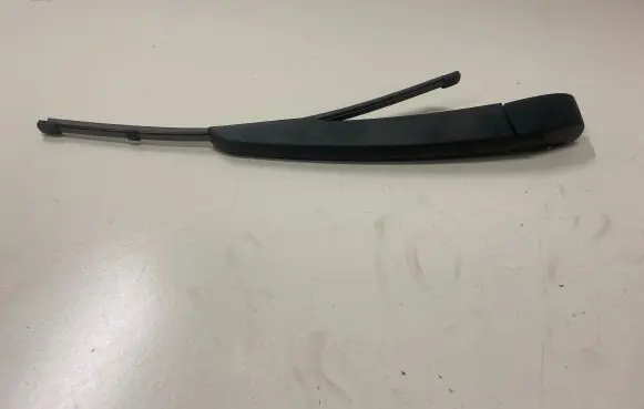 BMW X1 F48 F49 Rear wiper blade 