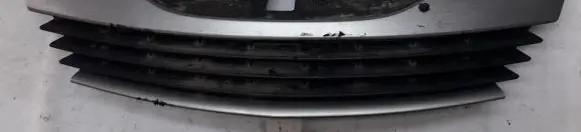 Renault Laguna II Front grill 8200012581