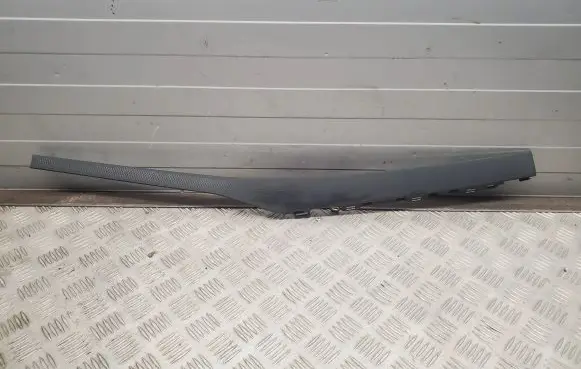 Audi Q3 F3 Dashboard glove box trim 83B853242