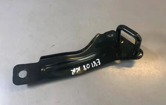BMW 1 E81 E87 Seat back rest lock catch 7183125 51717183125